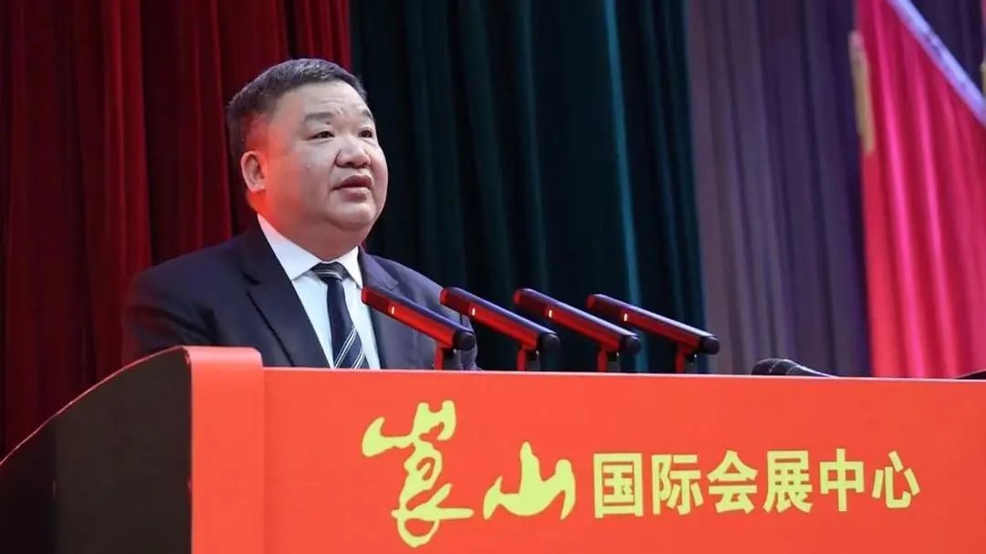 中国人民政治协商会议新宁县第十届委员会第二次会议隆重开幕3.jpg 中国人民政治协商会议新宁县第十届委员会第二次会议隆重开幕3.jpg