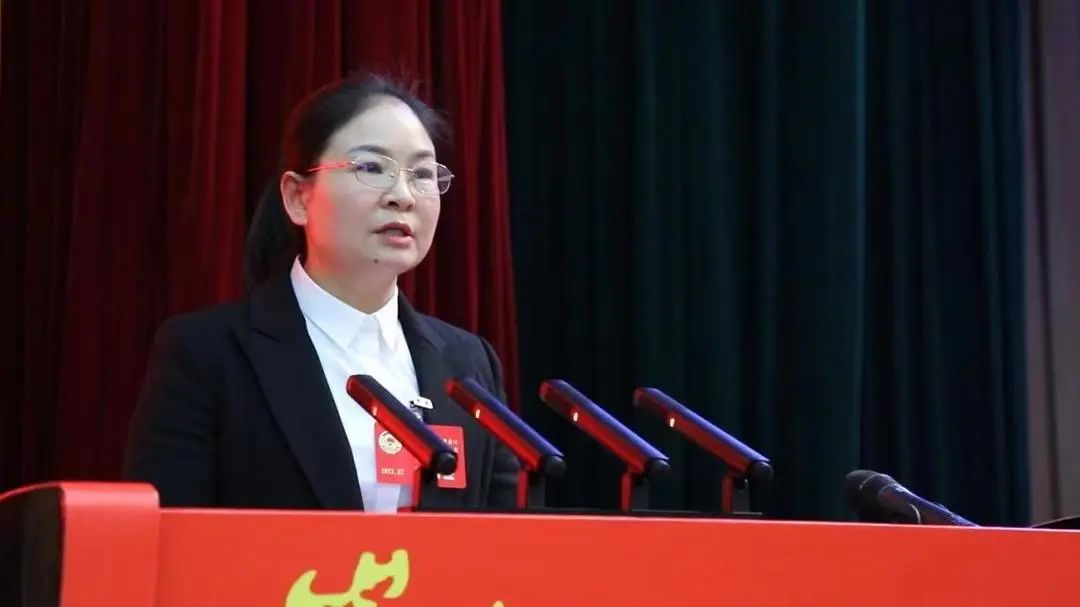 中国人民政治协商会议新宁县第十届委员会第二次会议隆重开幕4.jpg 中国人民政治协商会议新宁县第十届委员会第二次会议隆重开幕4.jpg